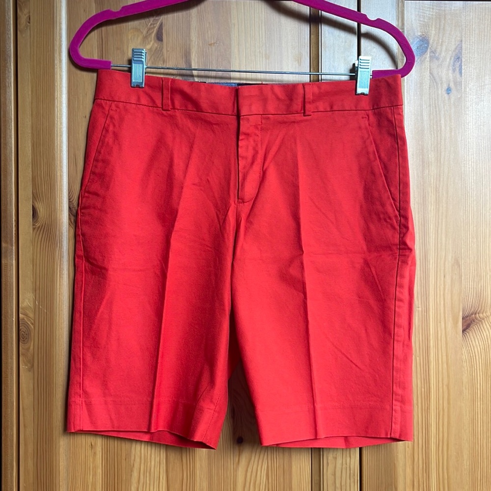 Banana Republic 10” Shorts